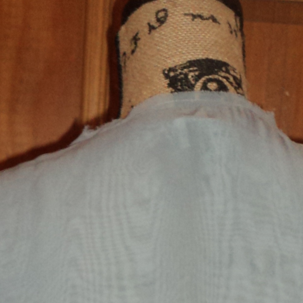Top - Picture 5 of 6